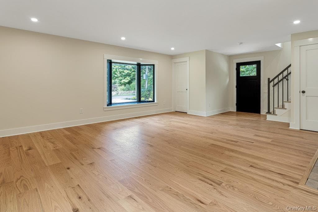 676 Hardscrabble Road thumbnail 17