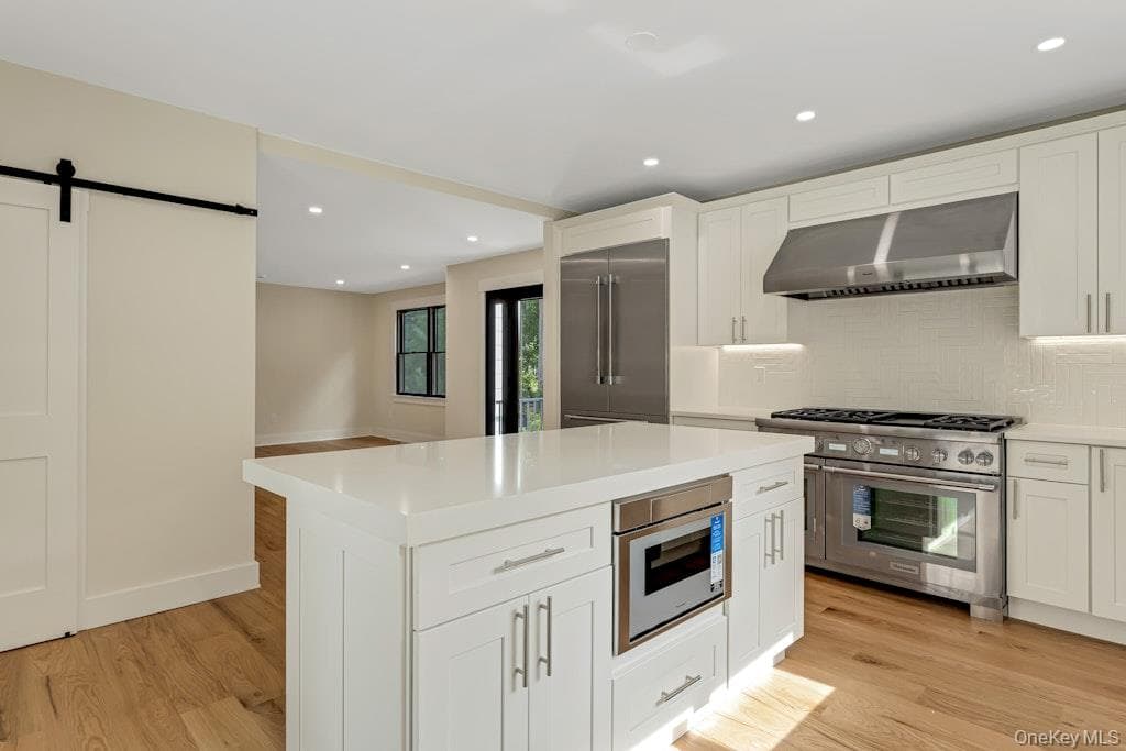 676 Hardscrabble Road thumbnail 14