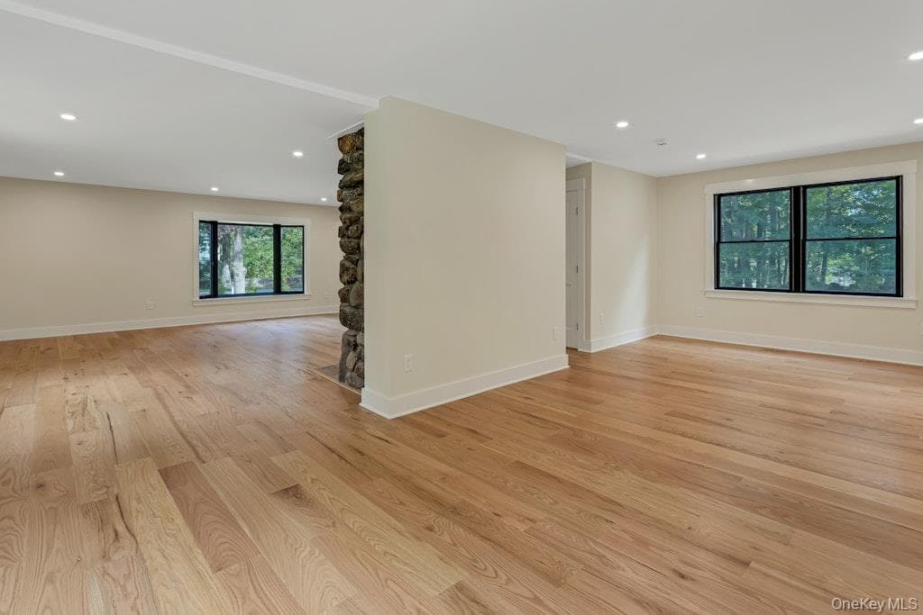 676 Hardscrabble Road thumbnail 23