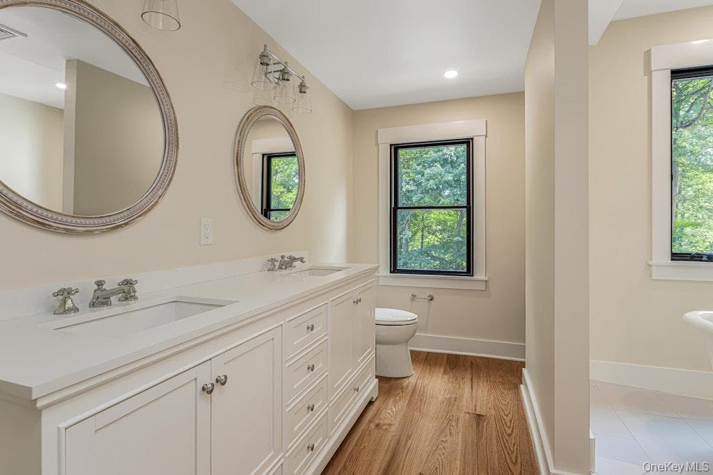 676 Hardscrabble Road thumbnail 29