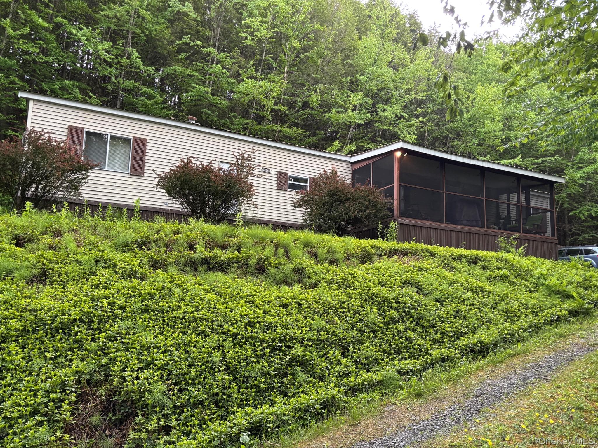 46 Elm Hollow Road photo 1