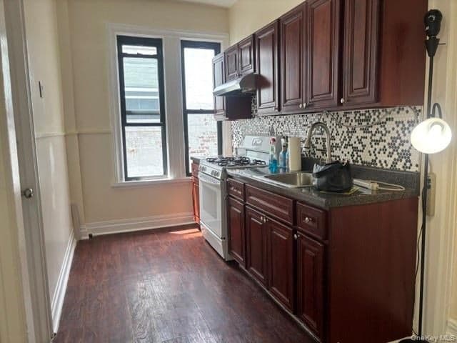 3220 81st Street thumbnail 9