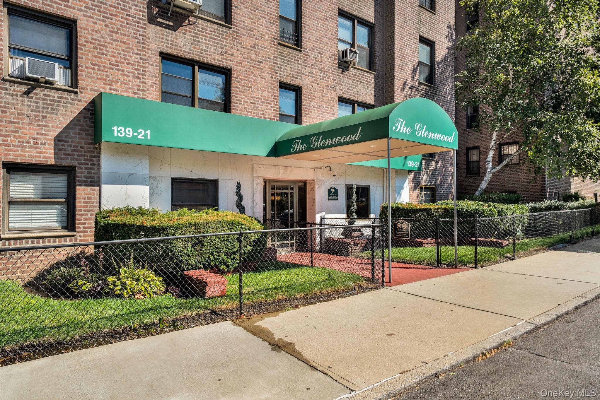 139-21 85th Drive Unit: 5B, Briarwood
