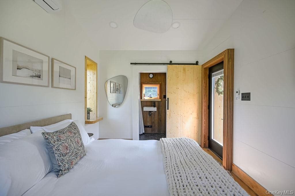 4766 Pilgrimport Road thumbnail 21