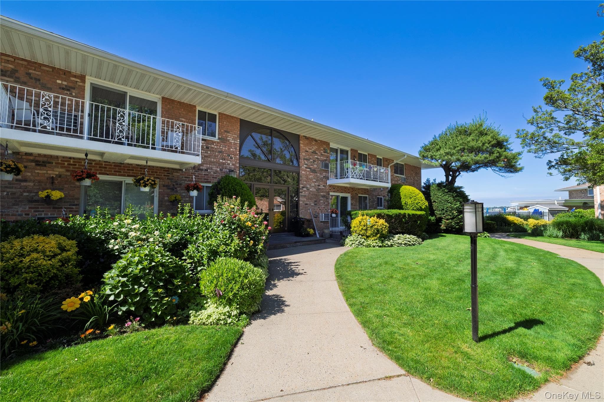 1 Toms Point Lane Unit: Building 5, Unit 9J thumbnail 2