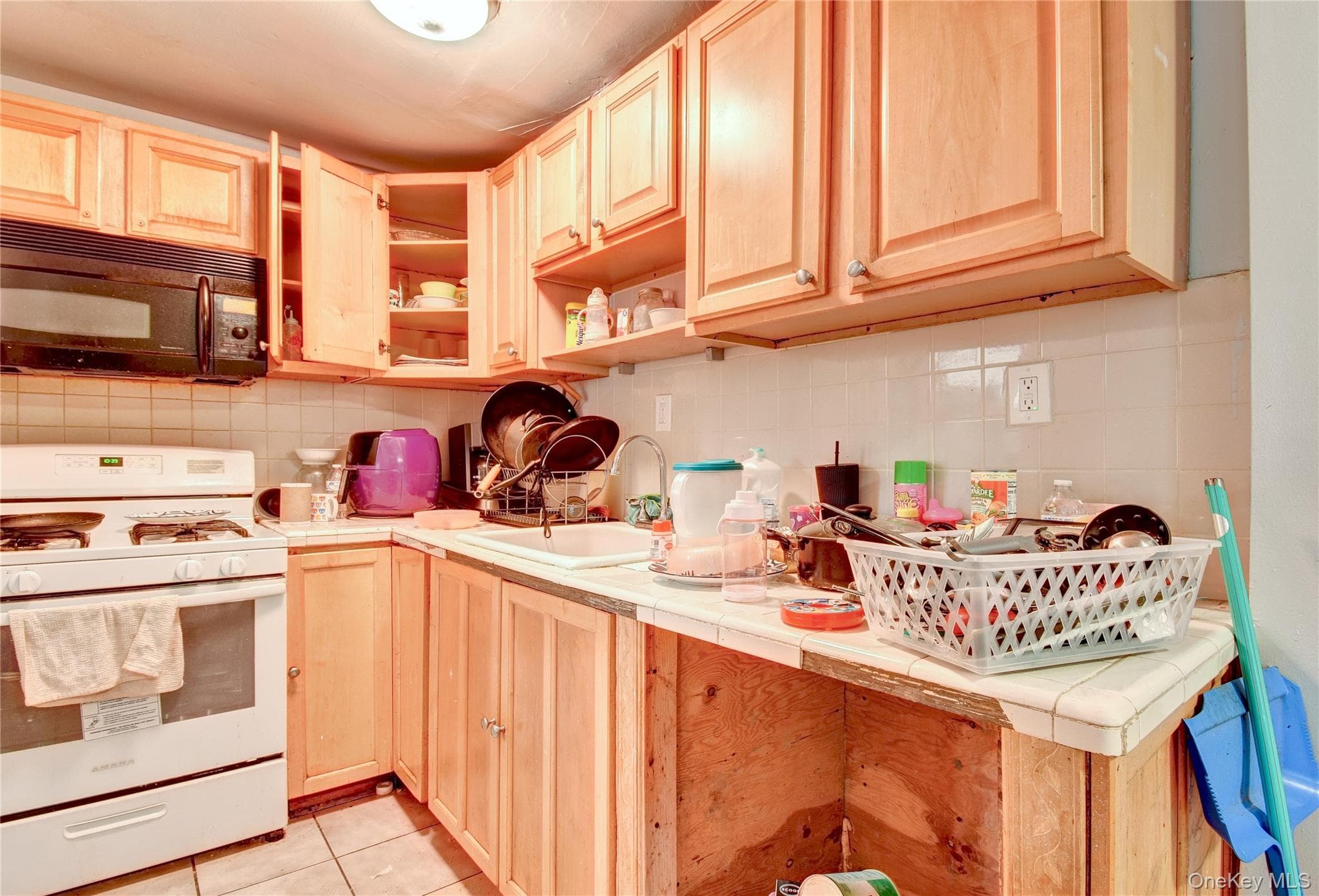 114 W Parmenter Street thumbnail 6
