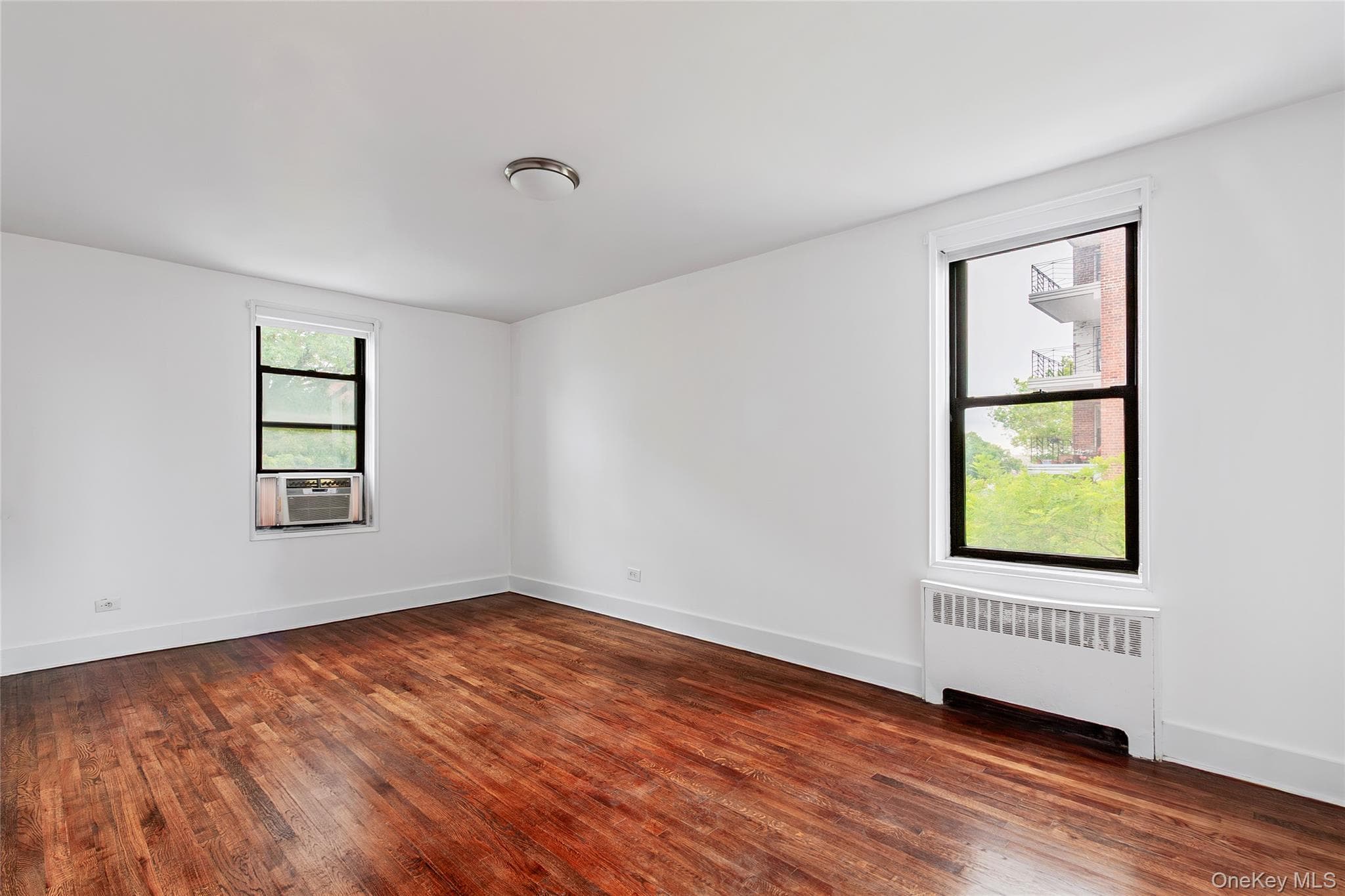 525 W 235th Street Unit: 4D thumbnail 7