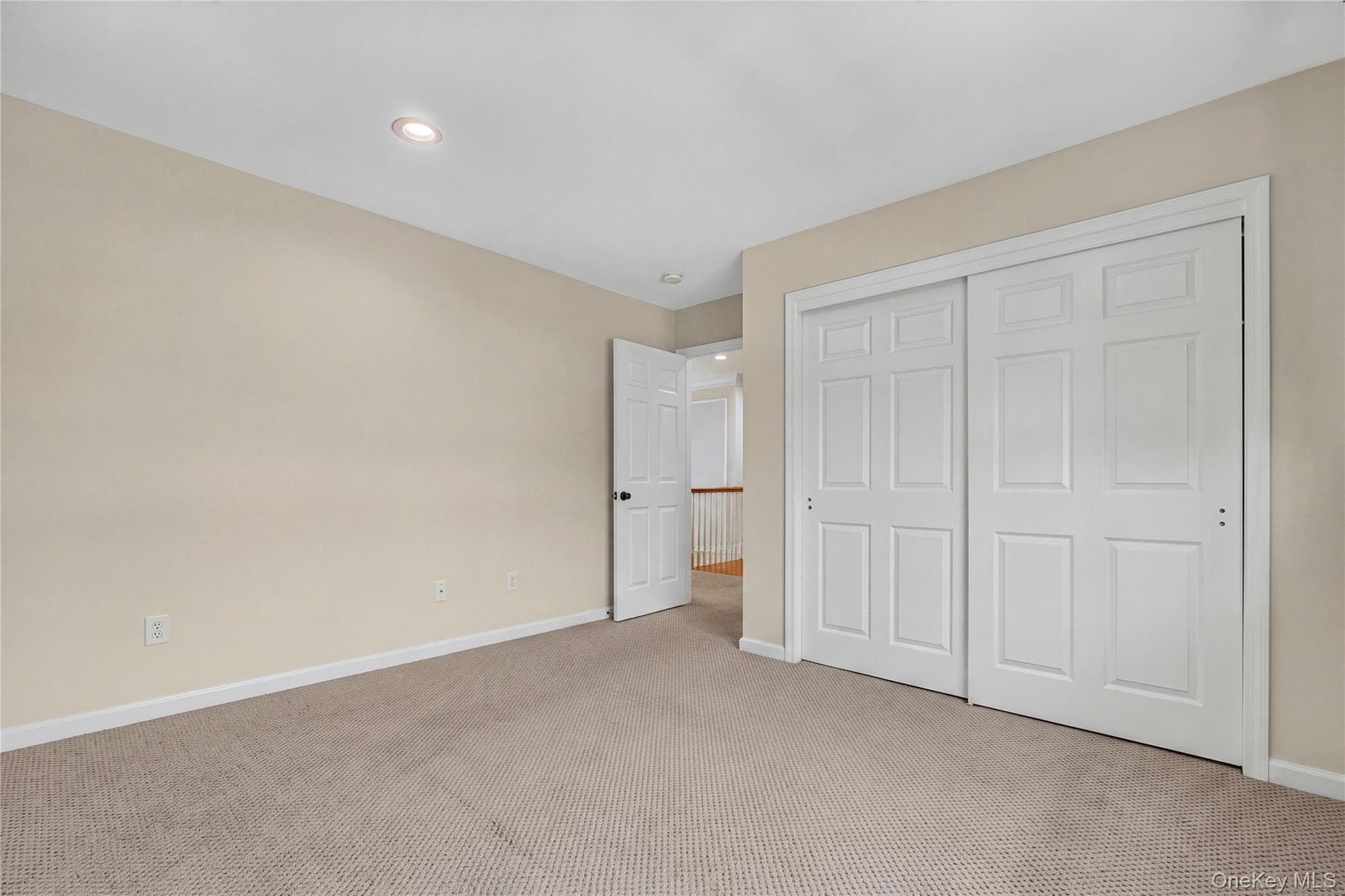2506 Constitution Way thumbnail 33