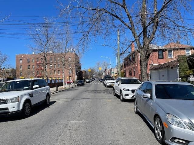 162 E 59th Street thumbnail 4