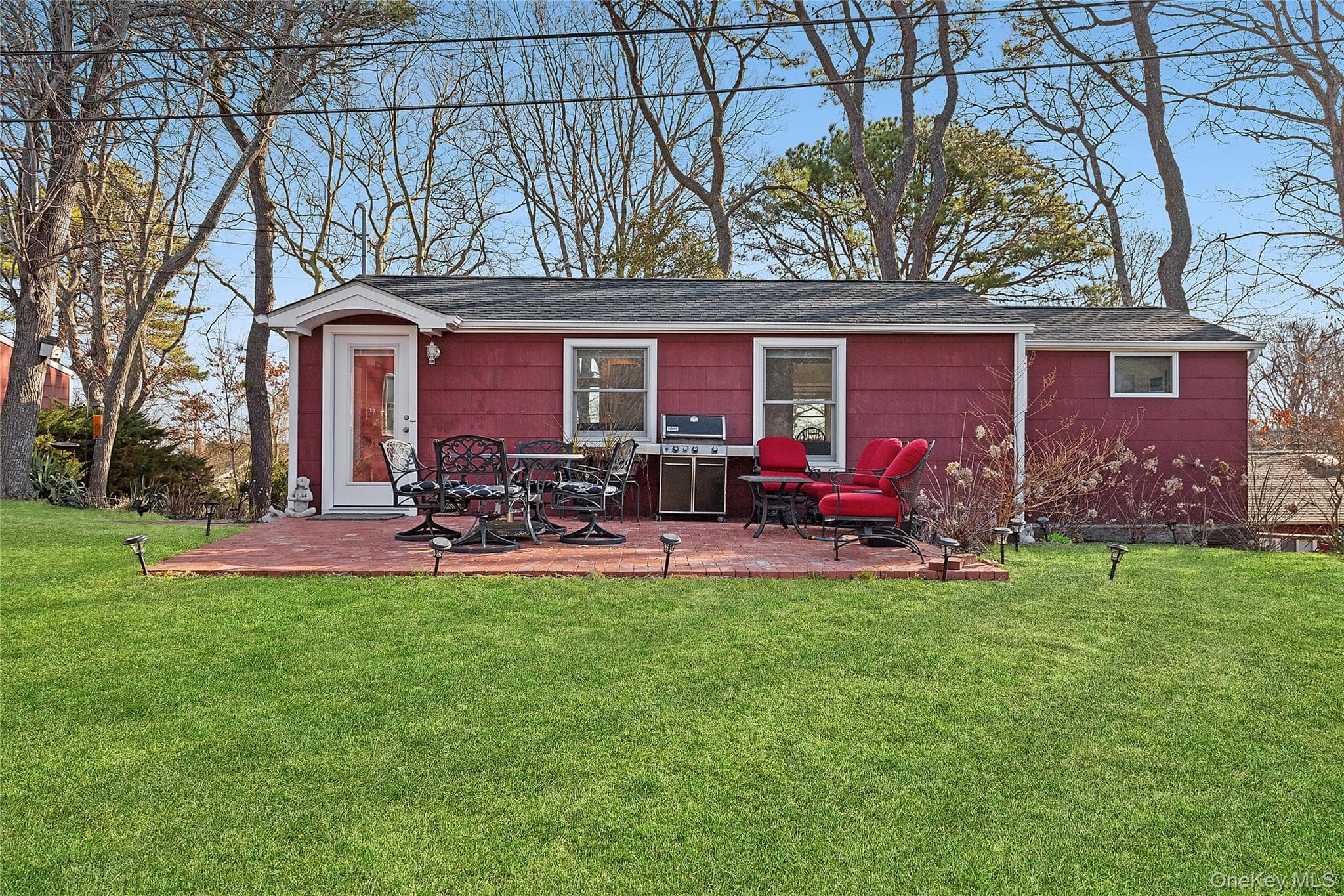 67 North Road Unit: A, Hampton Bays