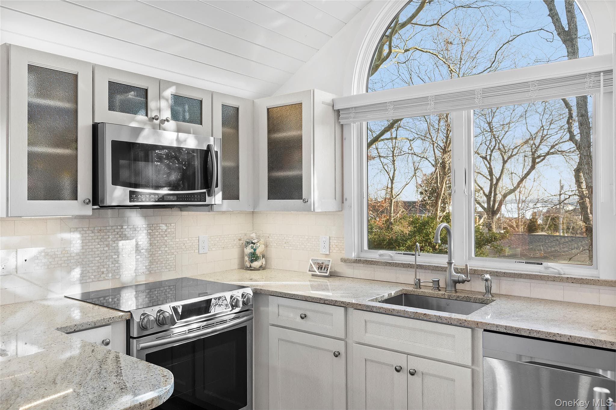 67 North Road Unit: A thumbnail 7