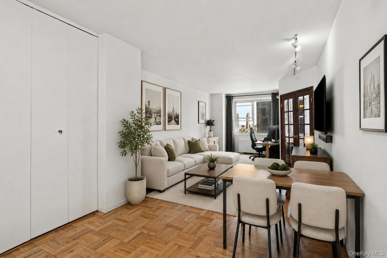 300 E 40th Street Unit: 12E, New York (manhattan)