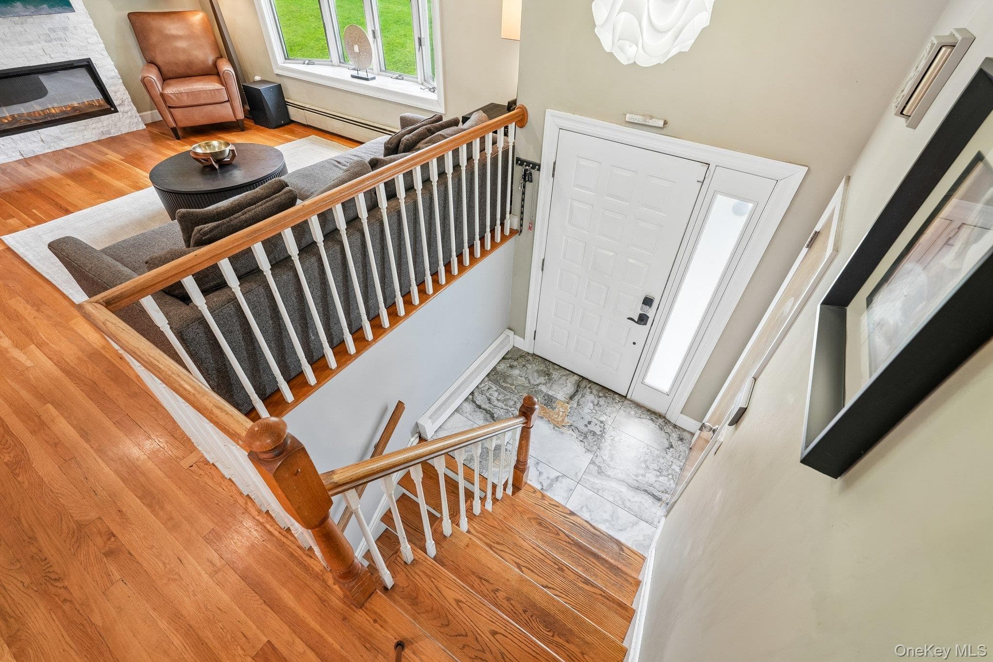 111 Hilltop Road thumbnail 4