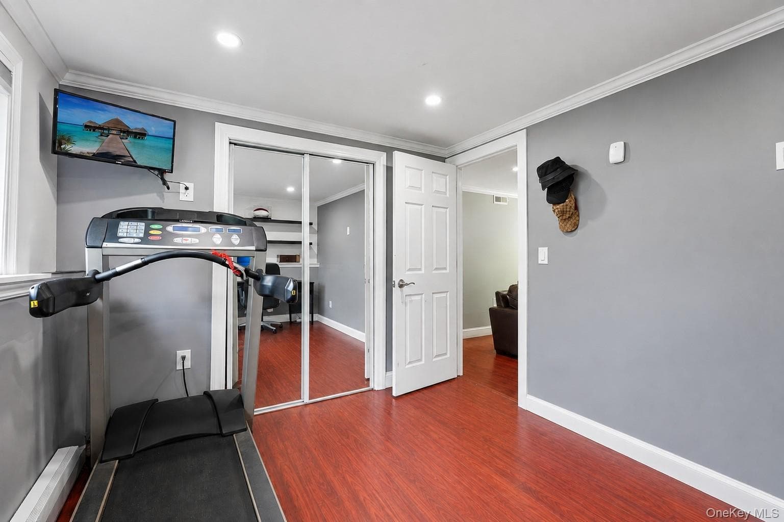 111 Hilltop Road thumbnail 34