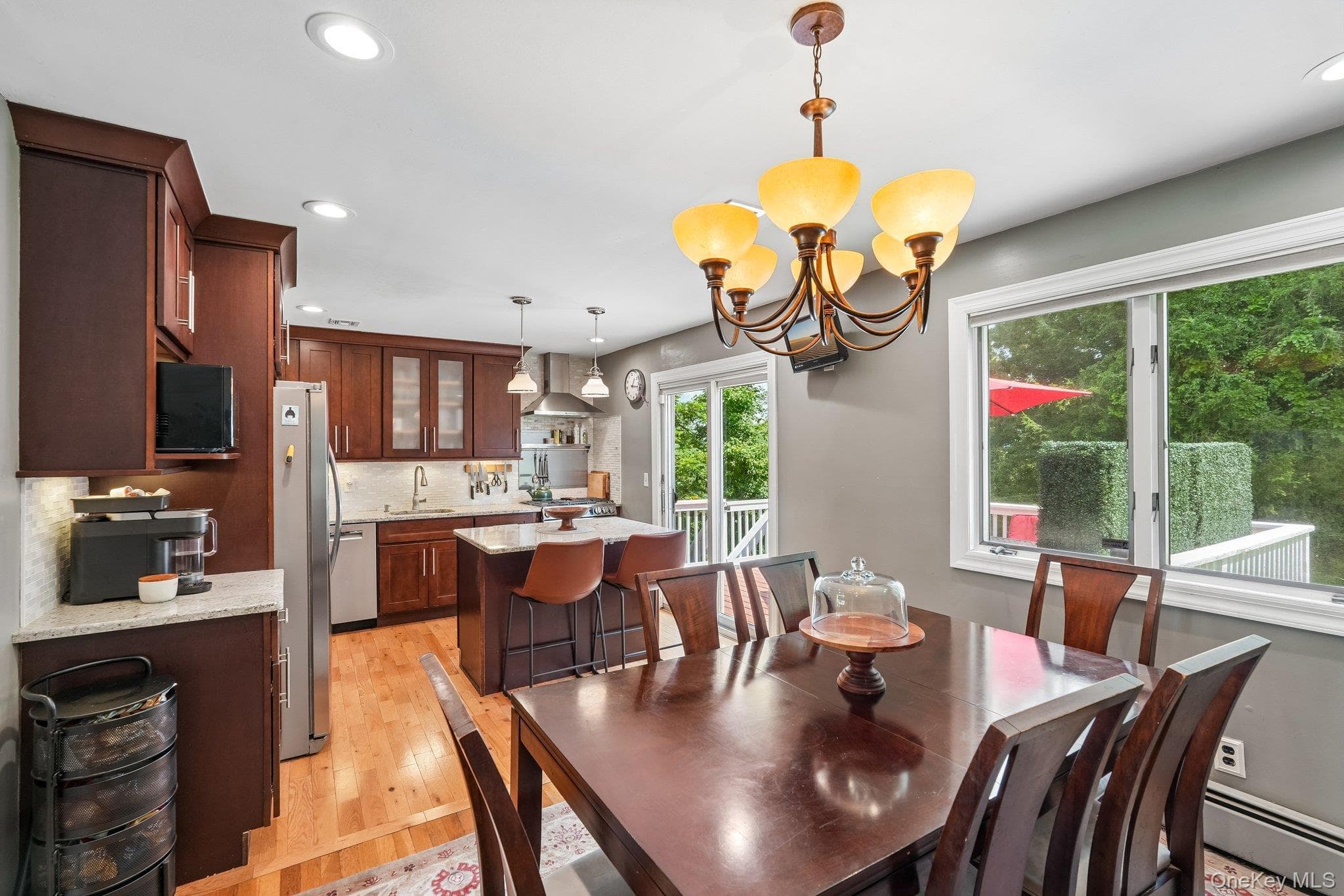 111 Hilltop Road thumbnail 11
