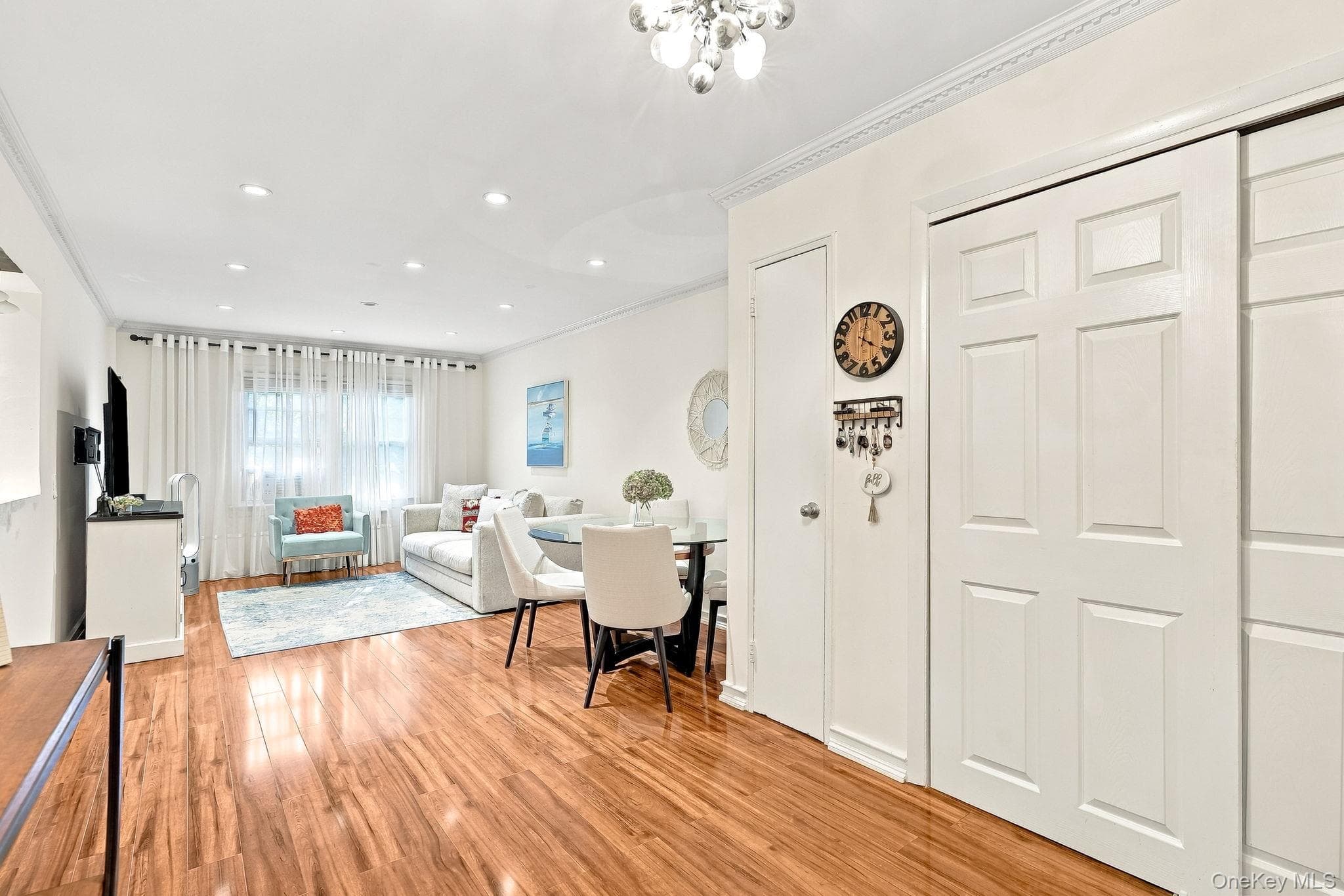 6 South Road Unit: 1V thumbnail 13