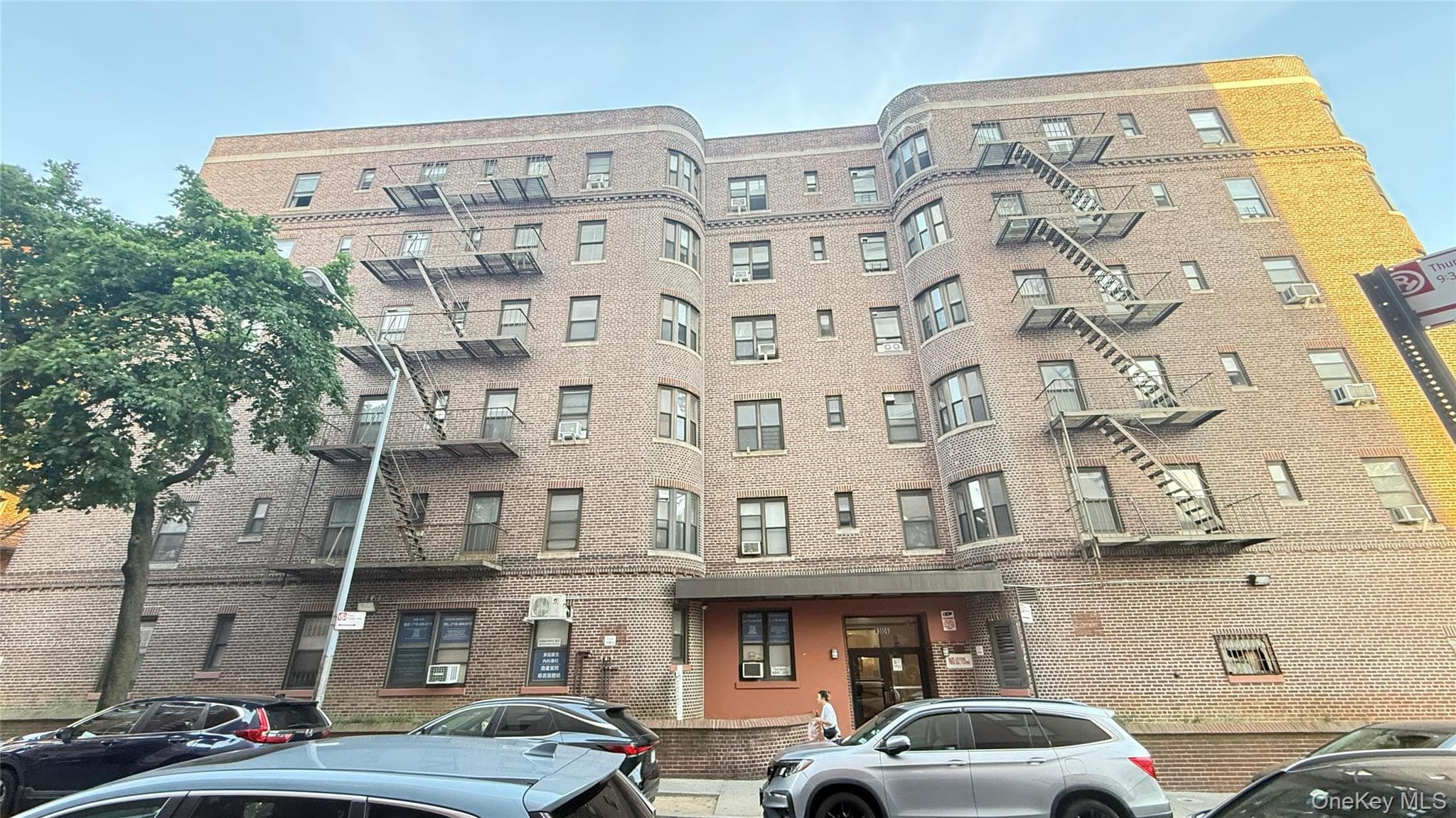 8306 Vietor Ave AVE Unit: 1O photo 1