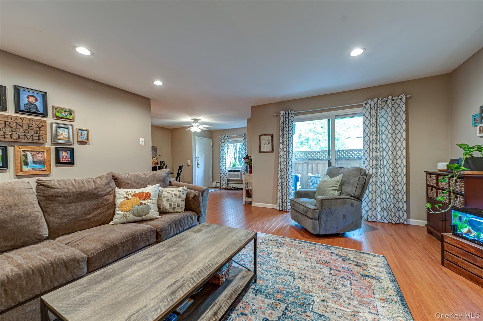 85 Richmond Boulevard Unit: 1A thumbnail 12