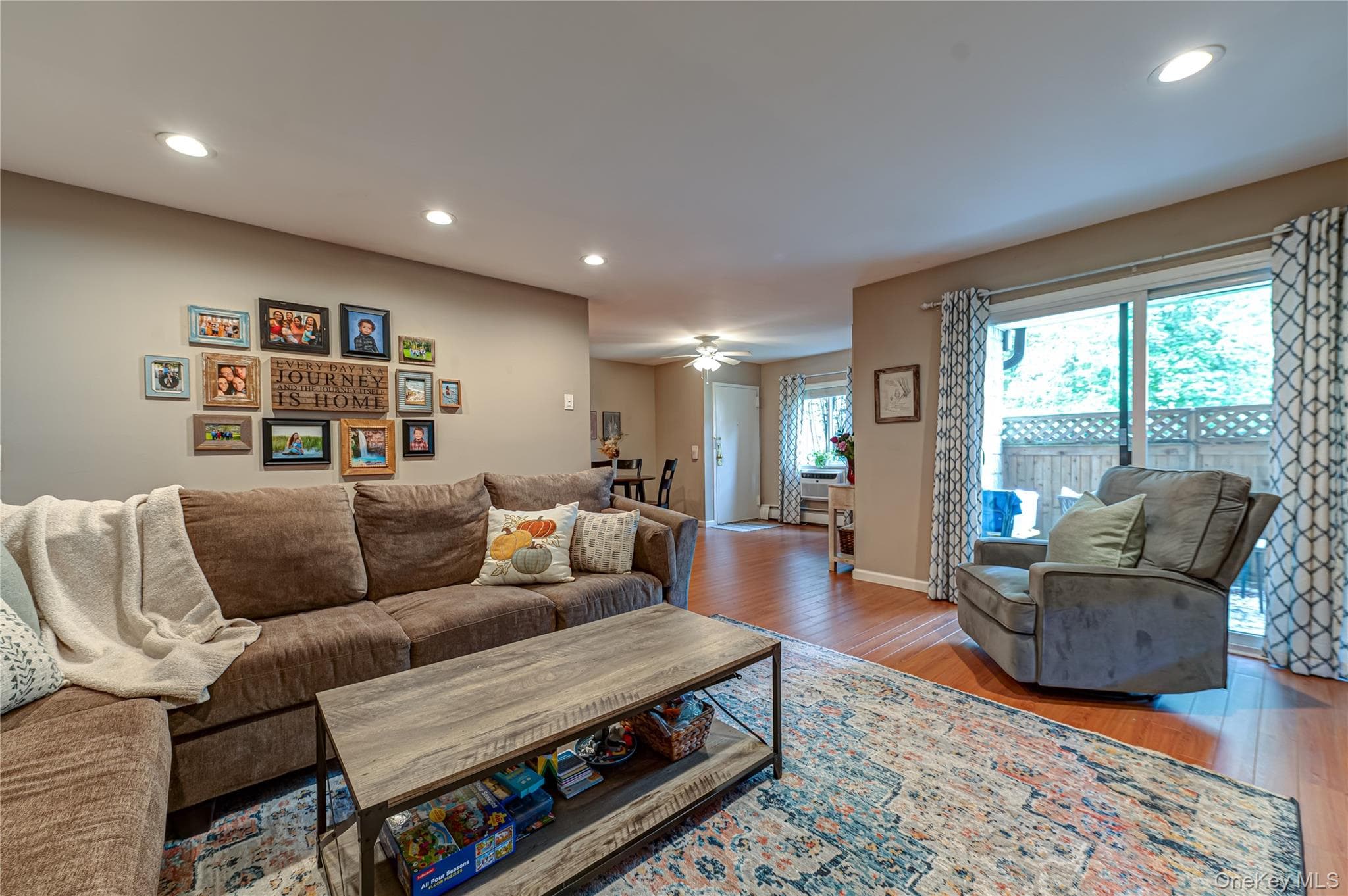 85 Richmond Boulevard Unit: 1A thumbnail 14