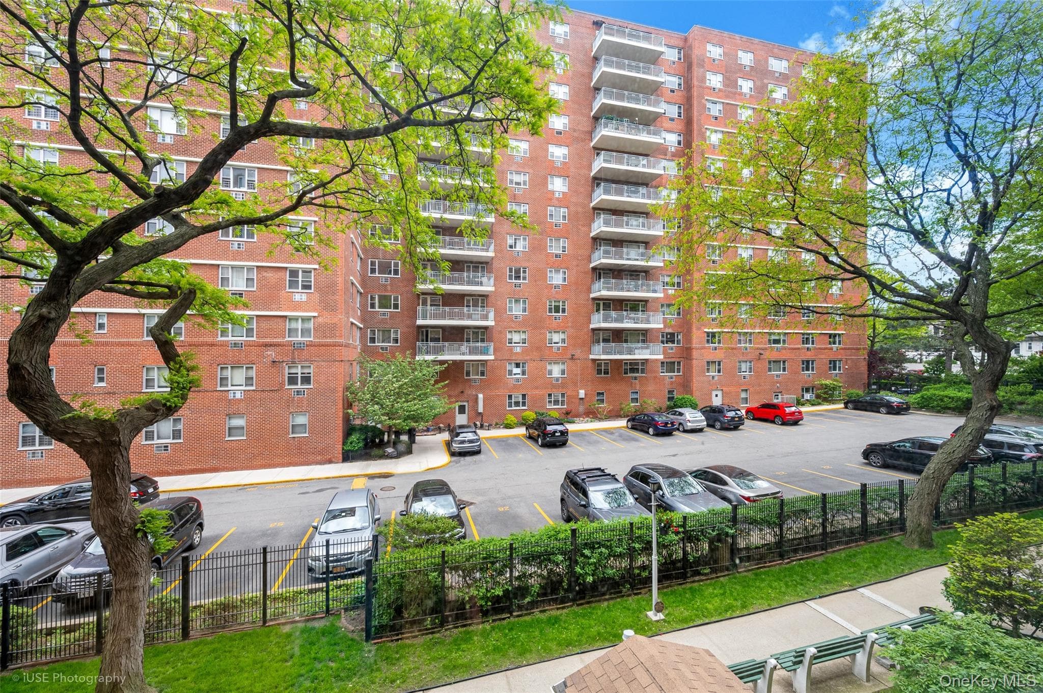 39-65 52 St. St Unit: 2H thumbnail 15