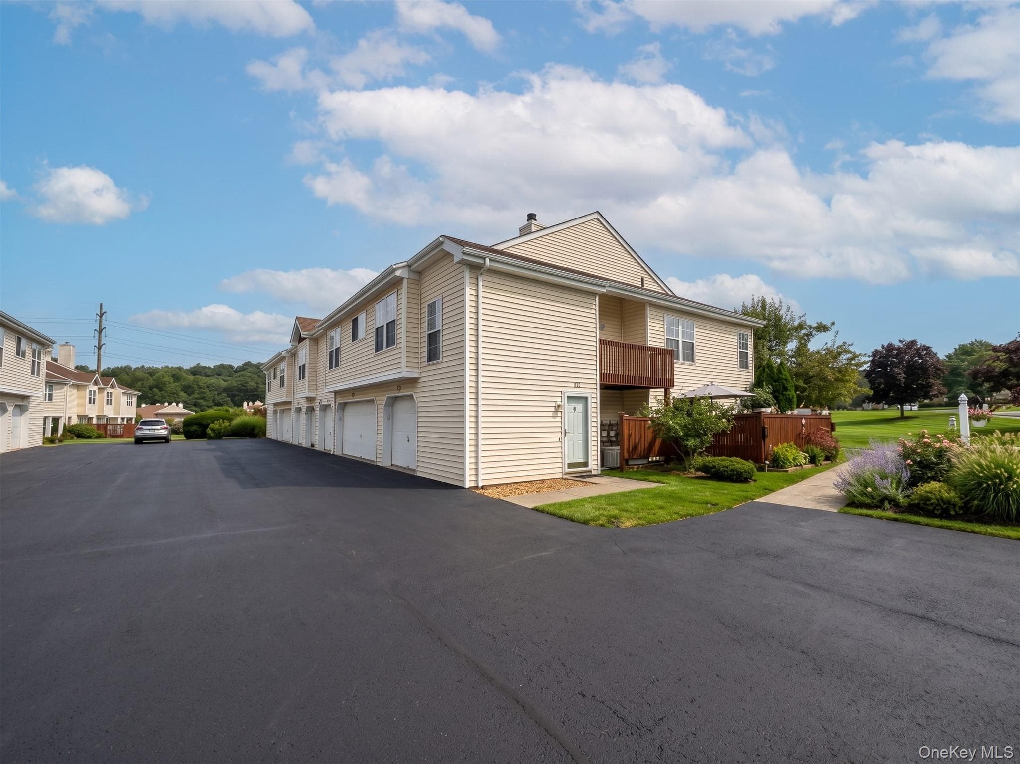 3706 Whispering Hills thumbnail 4