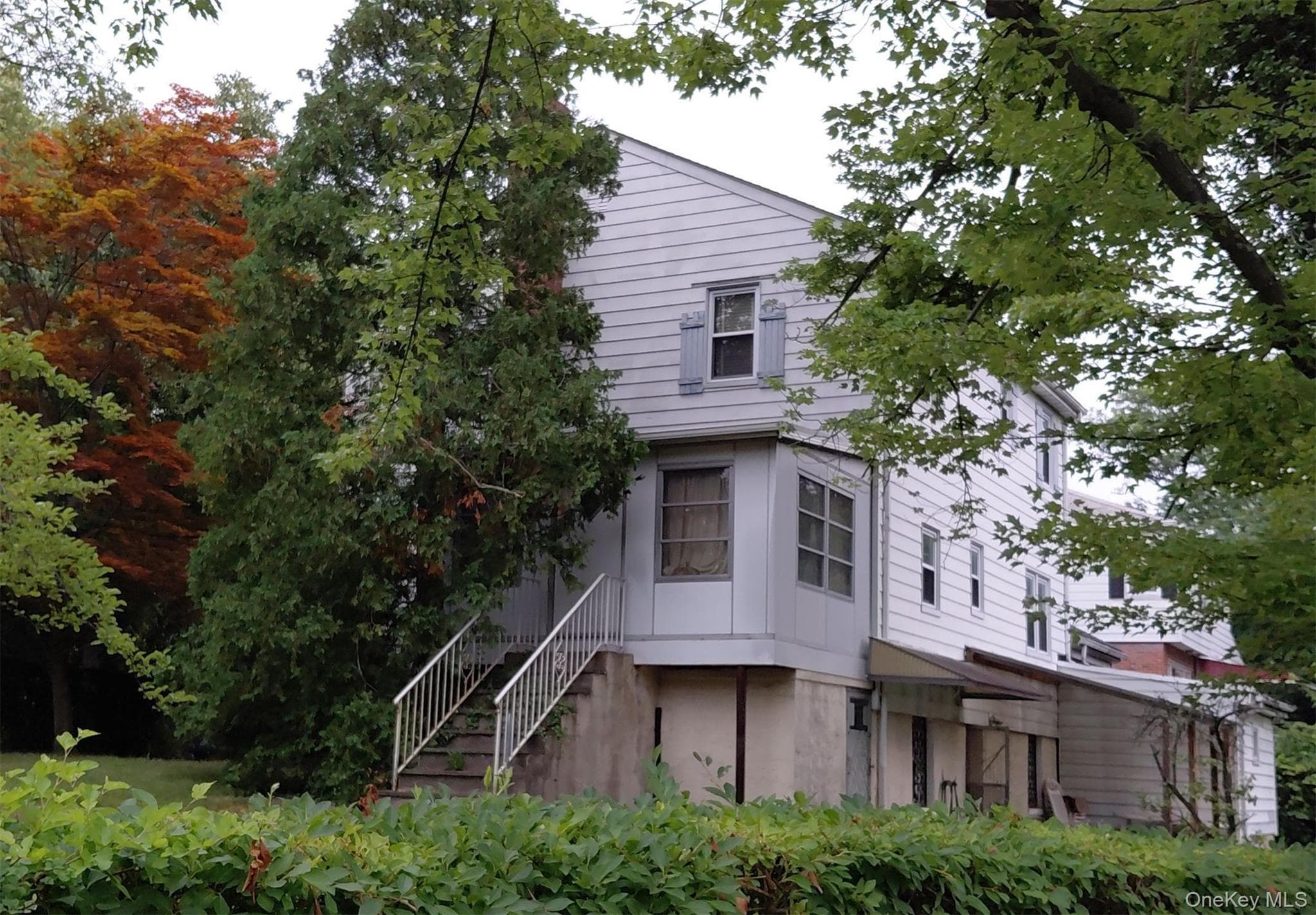 295 Hussey Road thumbnail 2