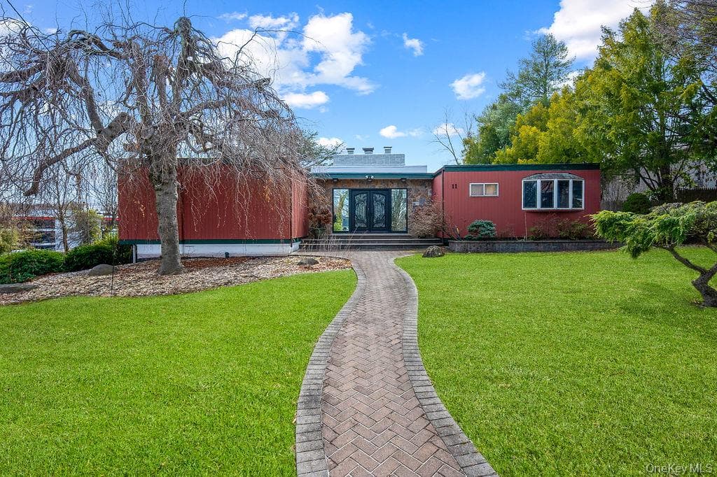 11 Valley View Road thumbnail 16