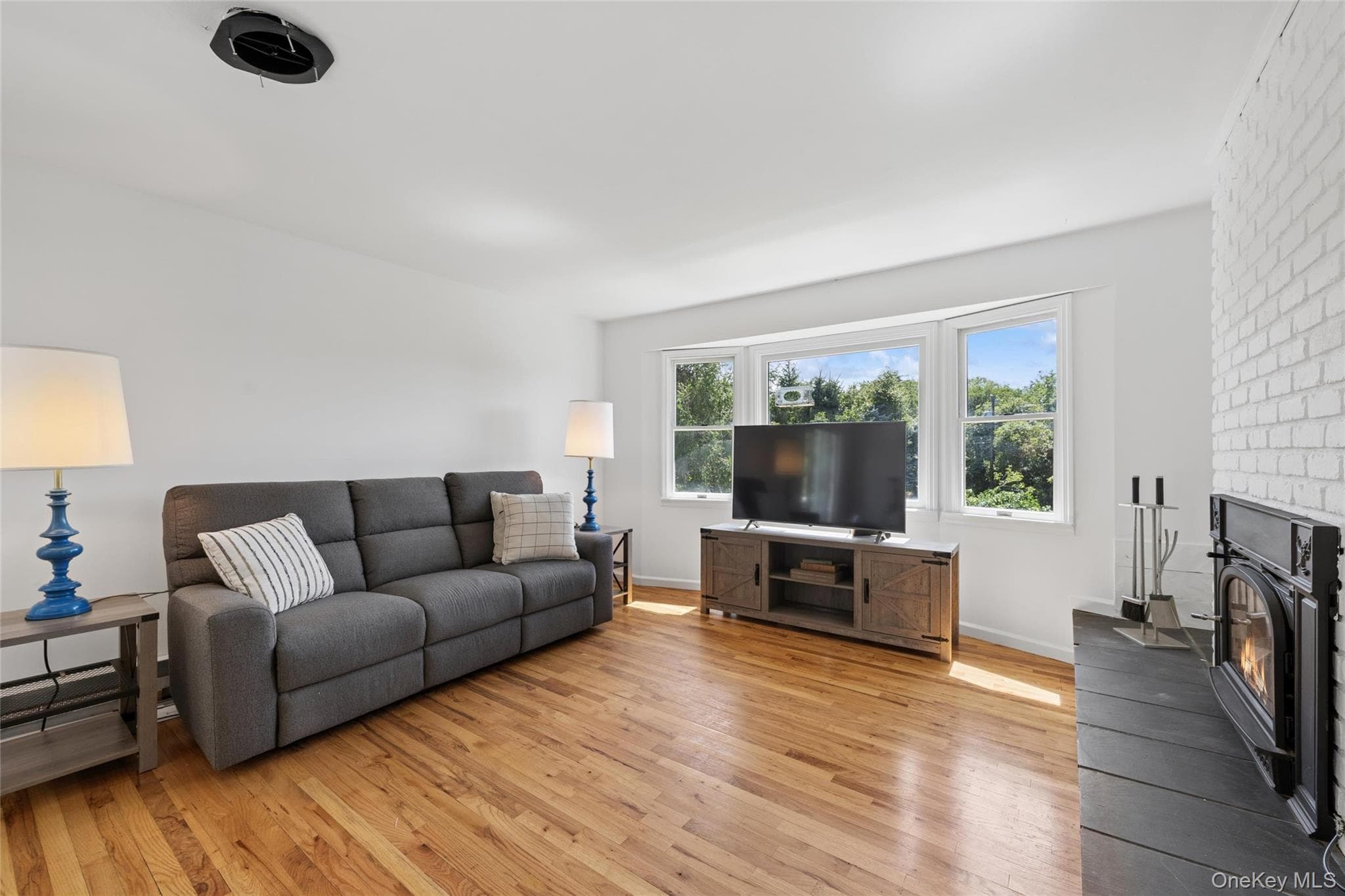 84 N Surfside Avenue thumbnail 7