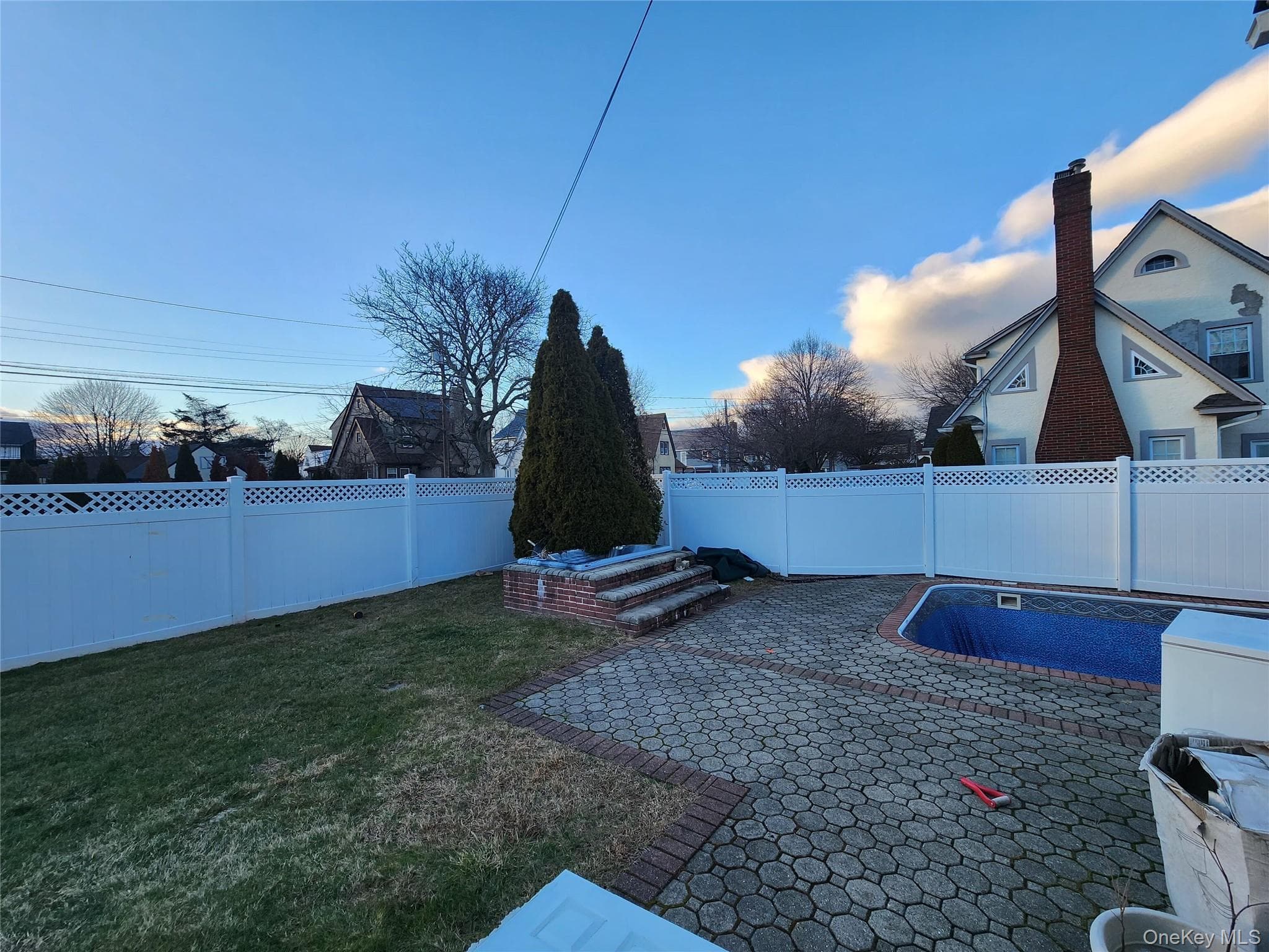883 Mckenna Avenue thumbnail 24