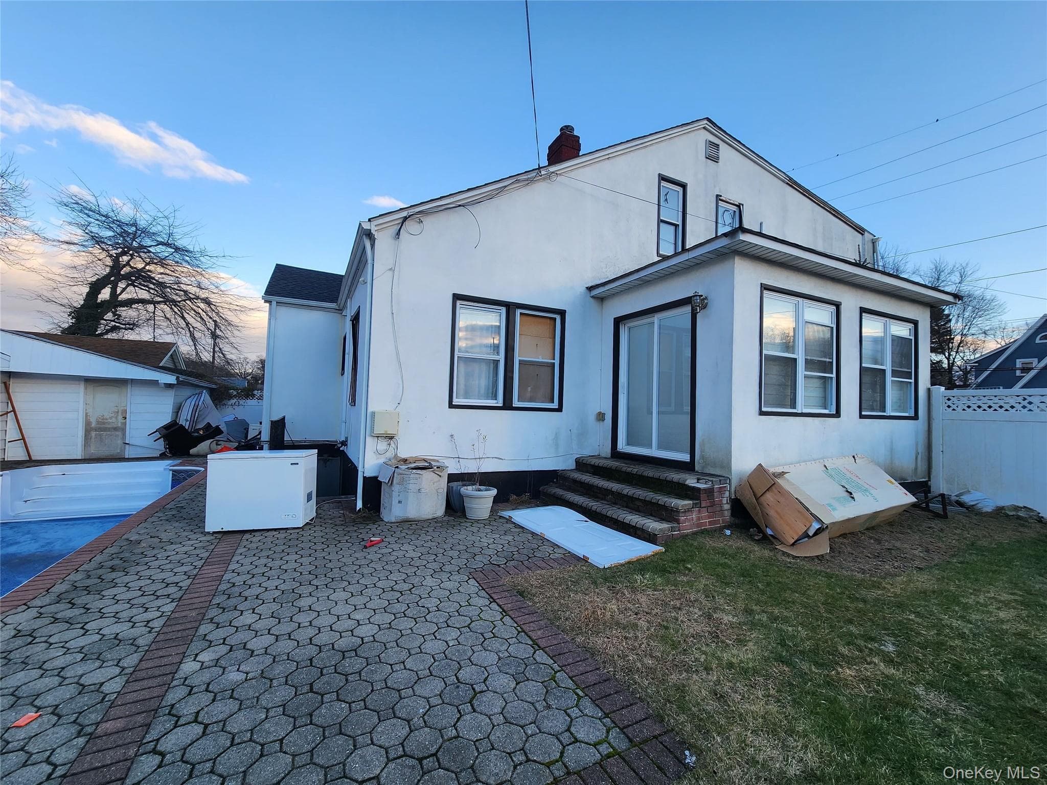 883 Mckenna Avenue thumbnail 23