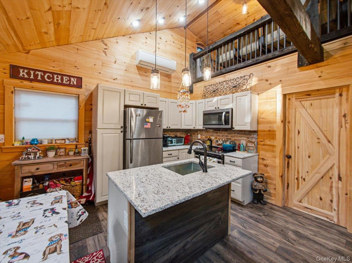 266 Sylvan Lake Rd Unit: B-19 thumbnail 11