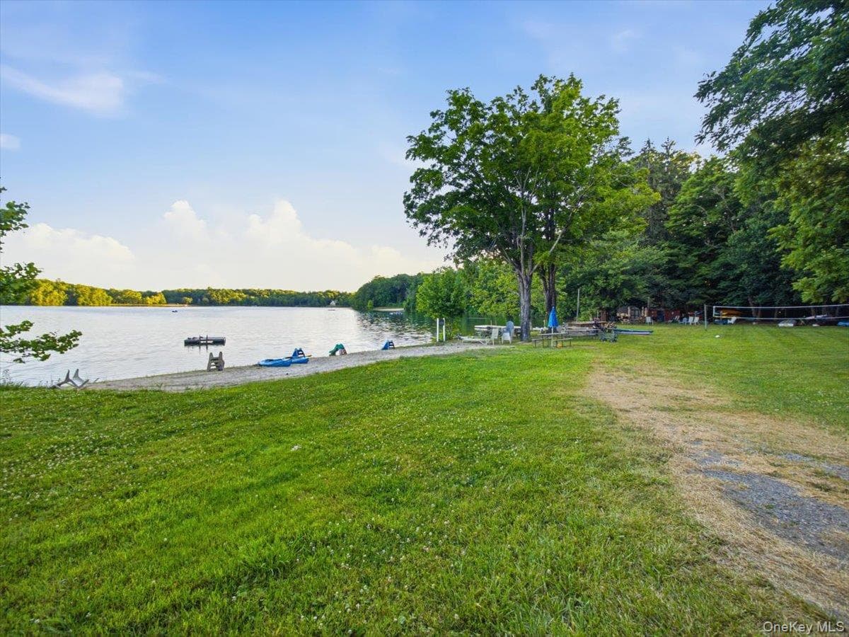 266 Sylvan Lake Rd Unit: B-19 thumbnail 25