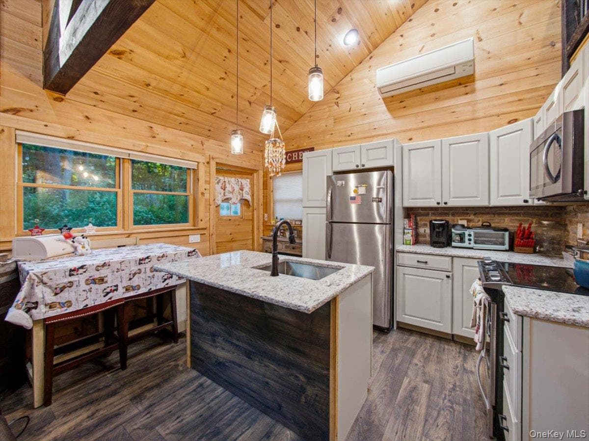 266 Sylvan Lake Rd Unit: B-19 thumbnail 12