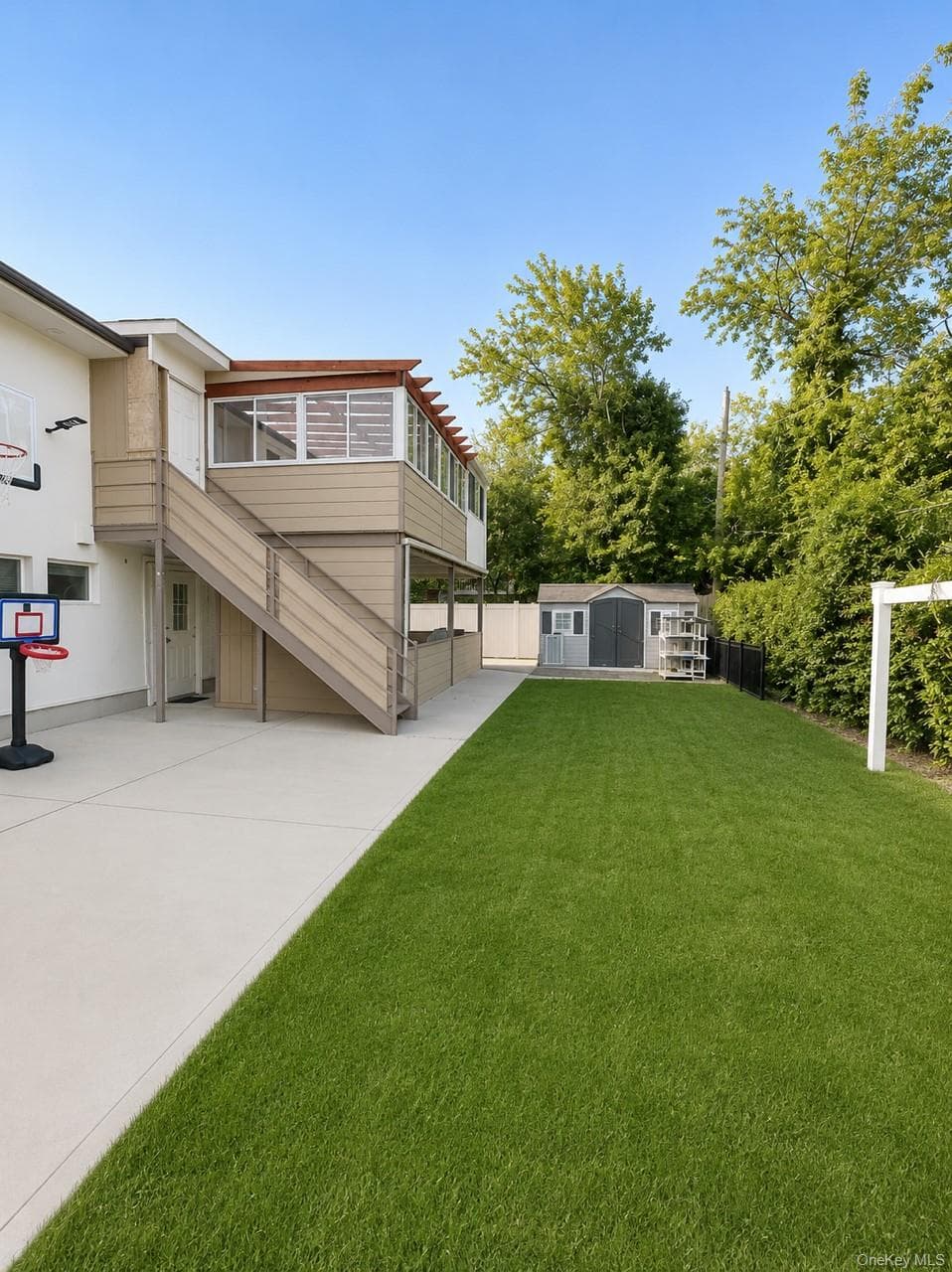 886 Woodmere Drive thumbnail 35