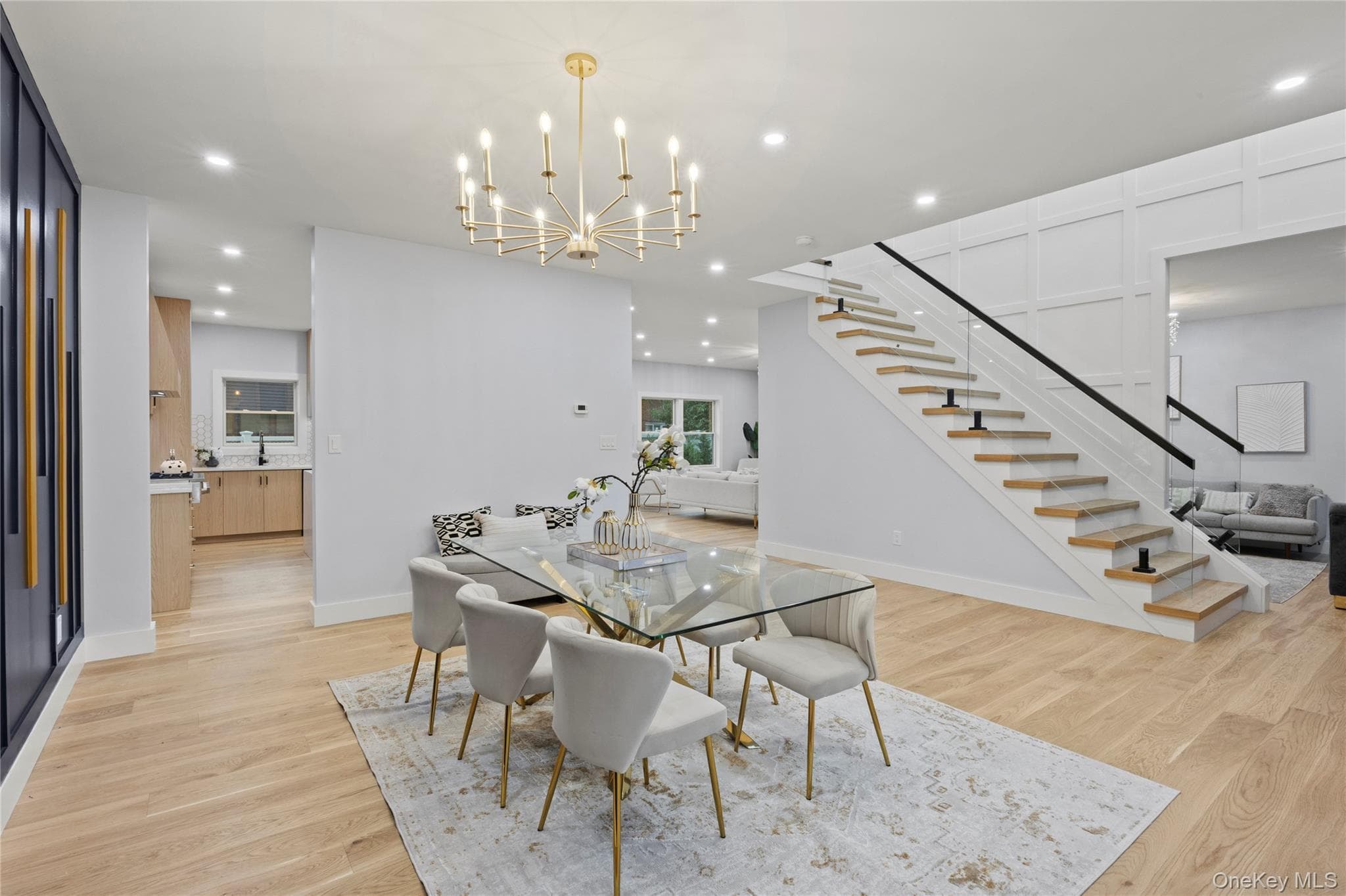 712 Bach Court thumbnail 8
