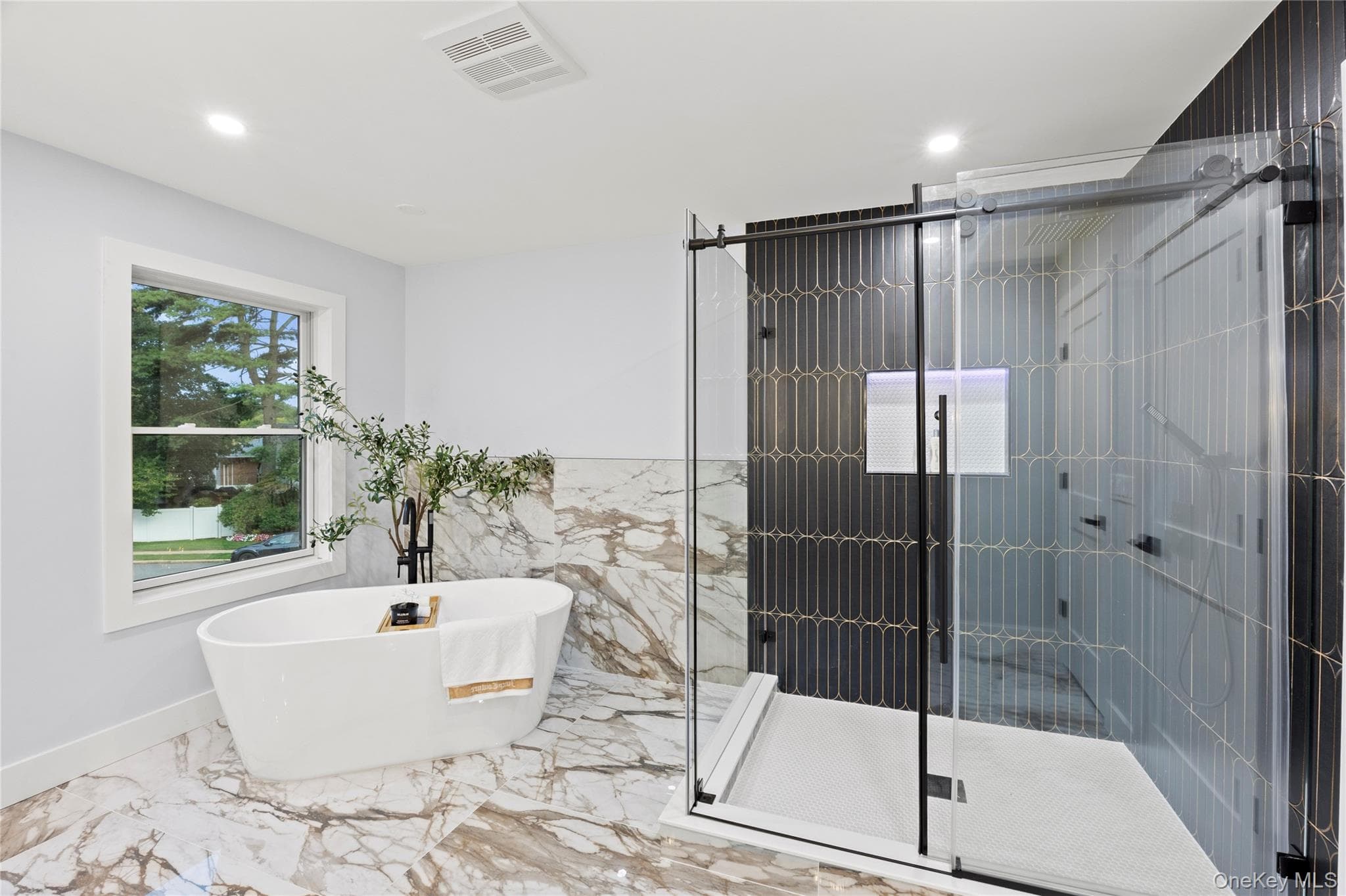 712 Bach Court thumbnail 32