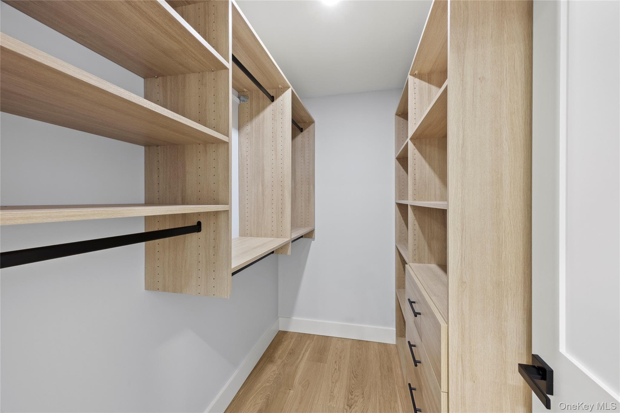 712 Bach Court thumbnail 27