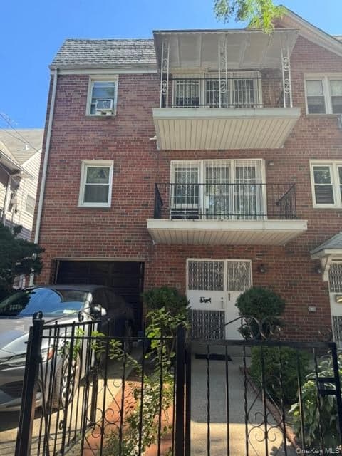 48-35 92nd Street, Elmhurst