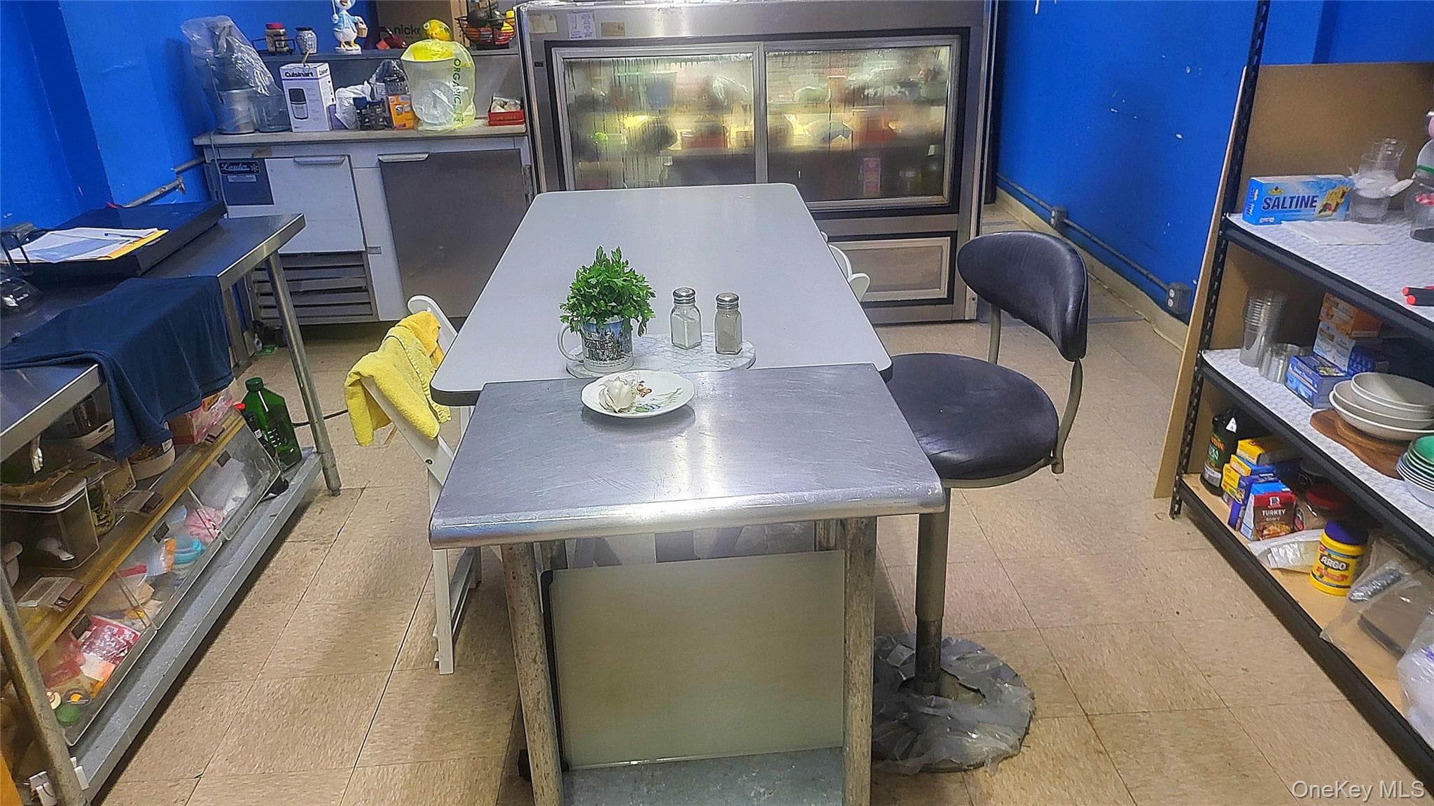 352 Main Street thumbnail 22
