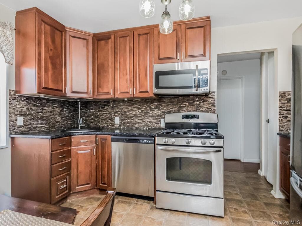 11 Balint Drive Unit: 645 thumbnail 3