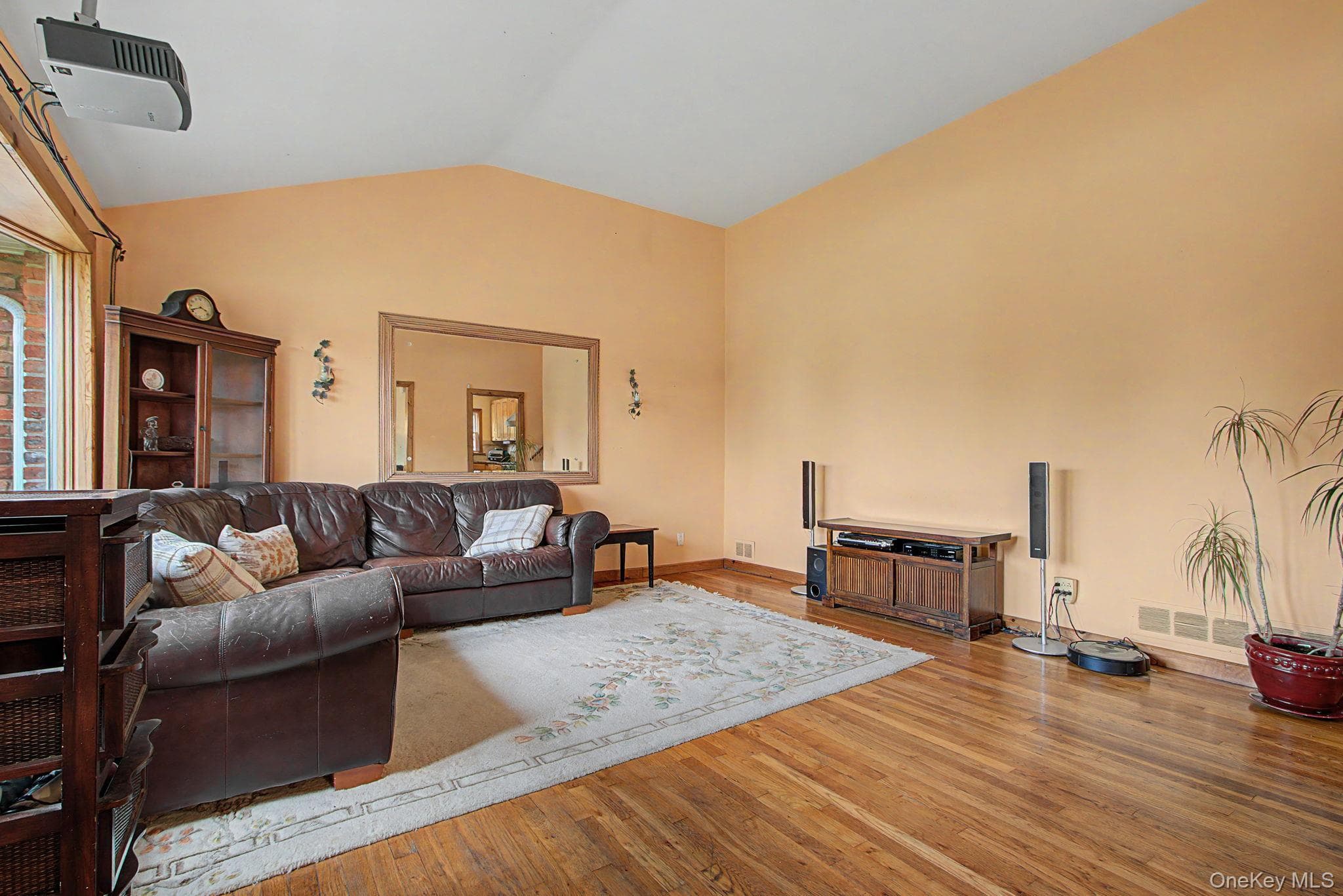3410 Lorelei Drive thumbnail 7