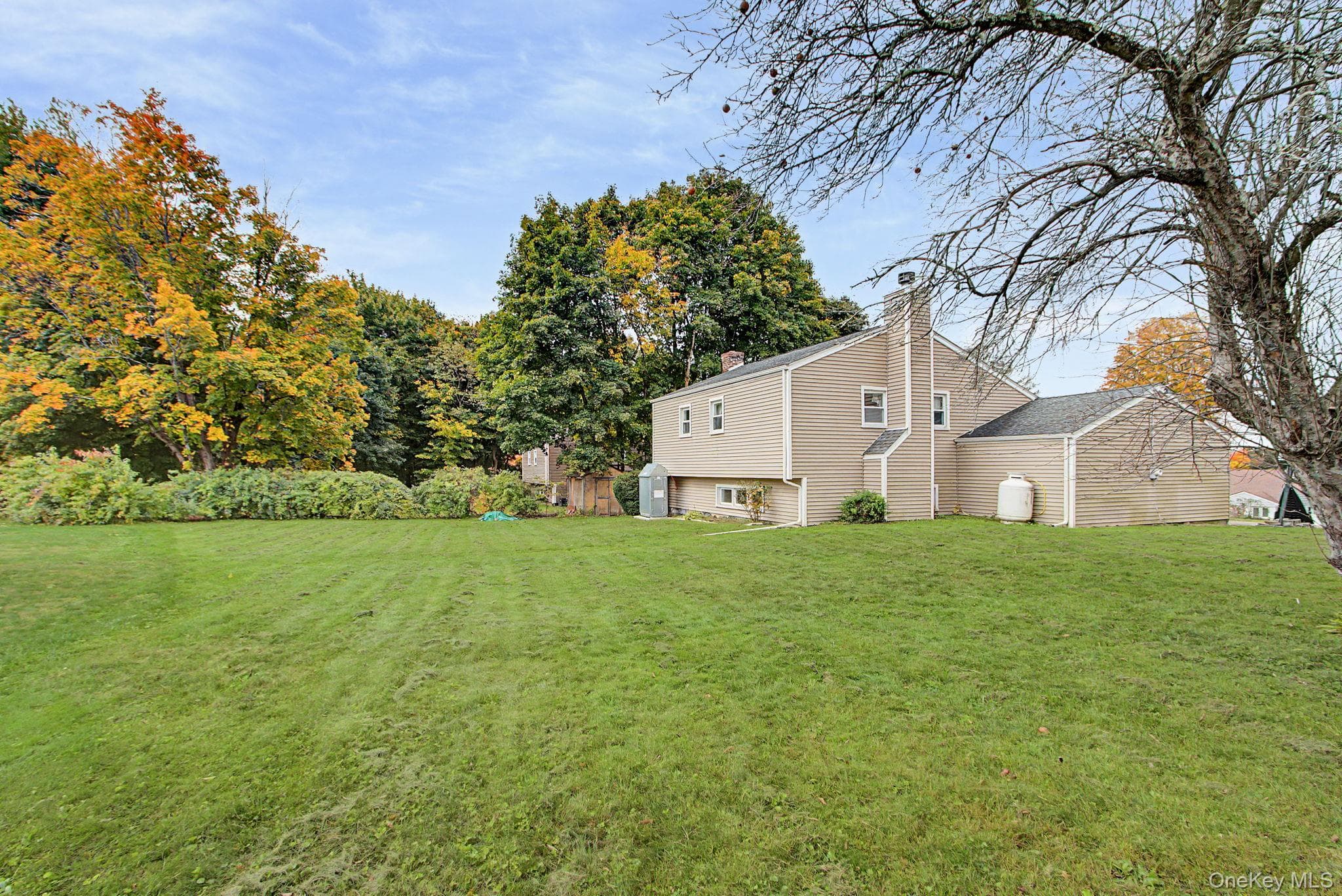 3410 Lorelei Drive thumbnail 31