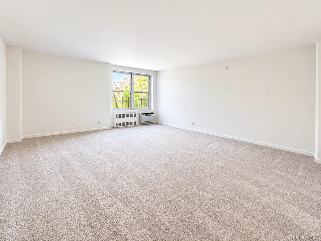 142-05 Roosevelt Avenue Ave Unit: 517 thumbnail 3