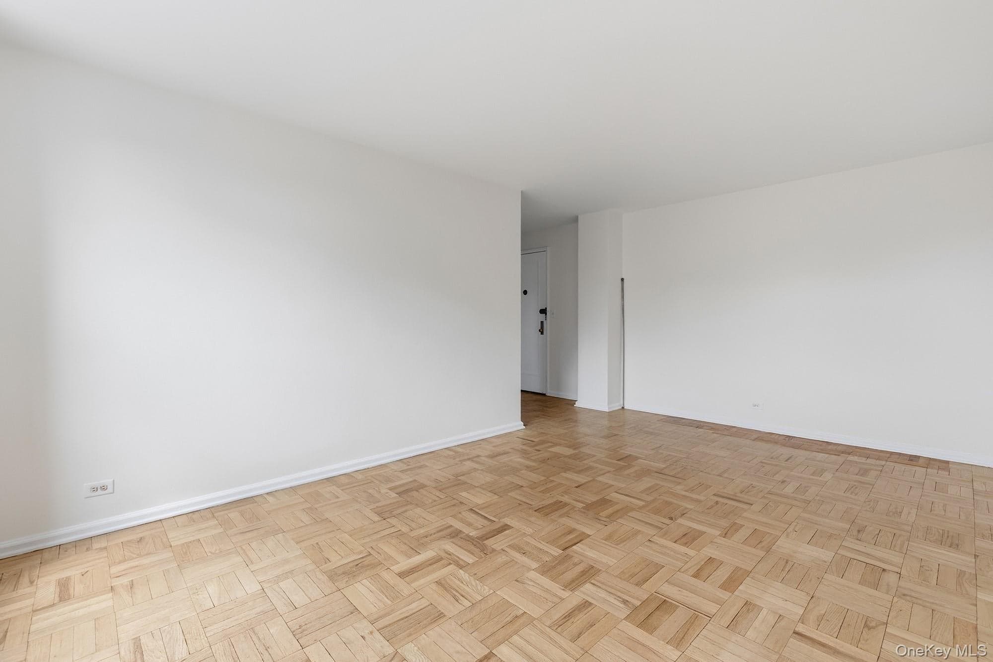 25 Knolls Crescent Unit: 4M thumbnail 5