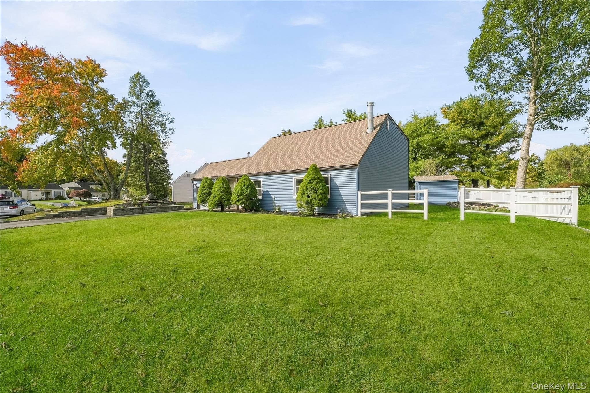 2597 Farsund Drive thumbnail 4