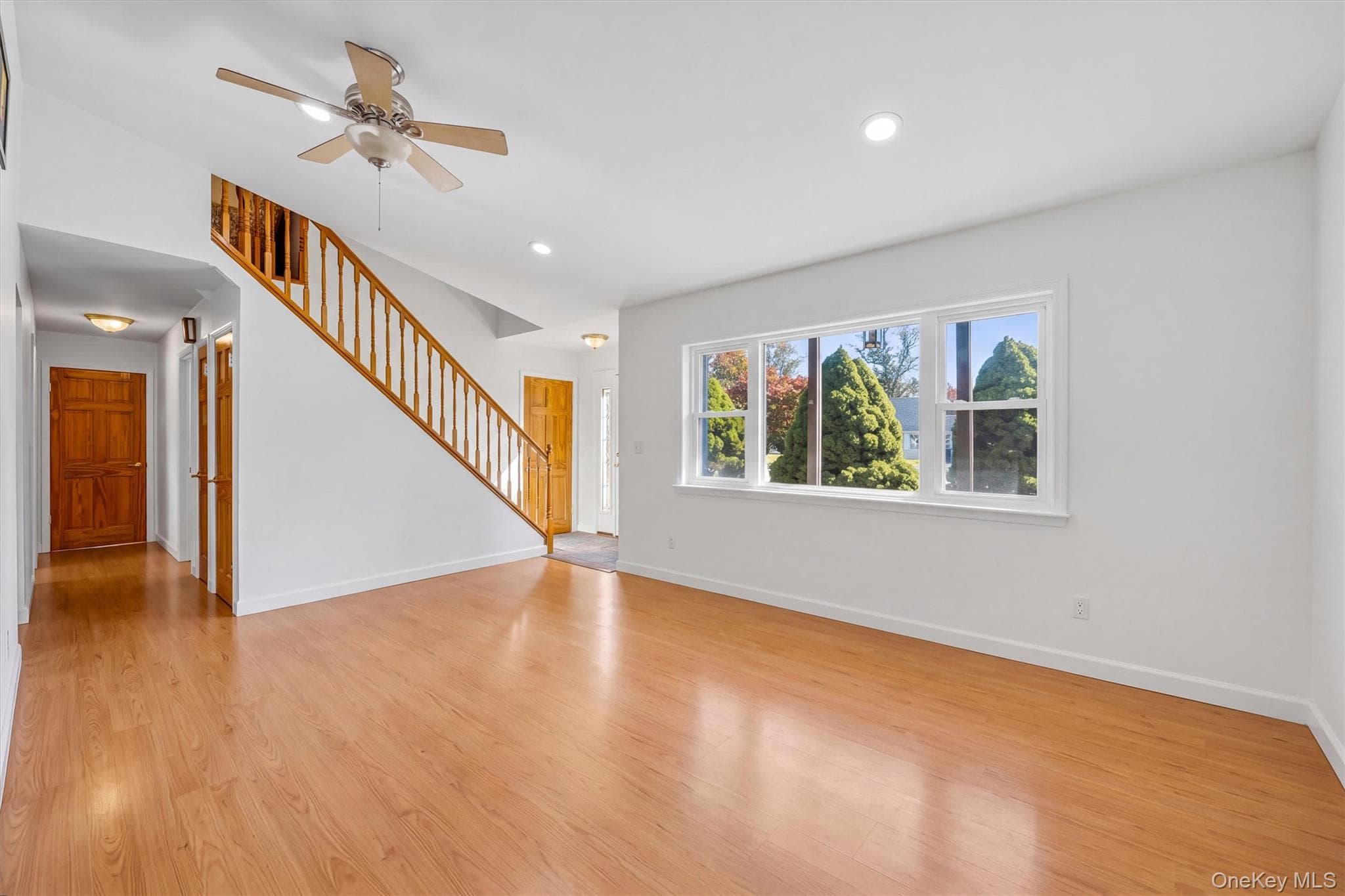 2597 Farsund Drive thumbnail 8