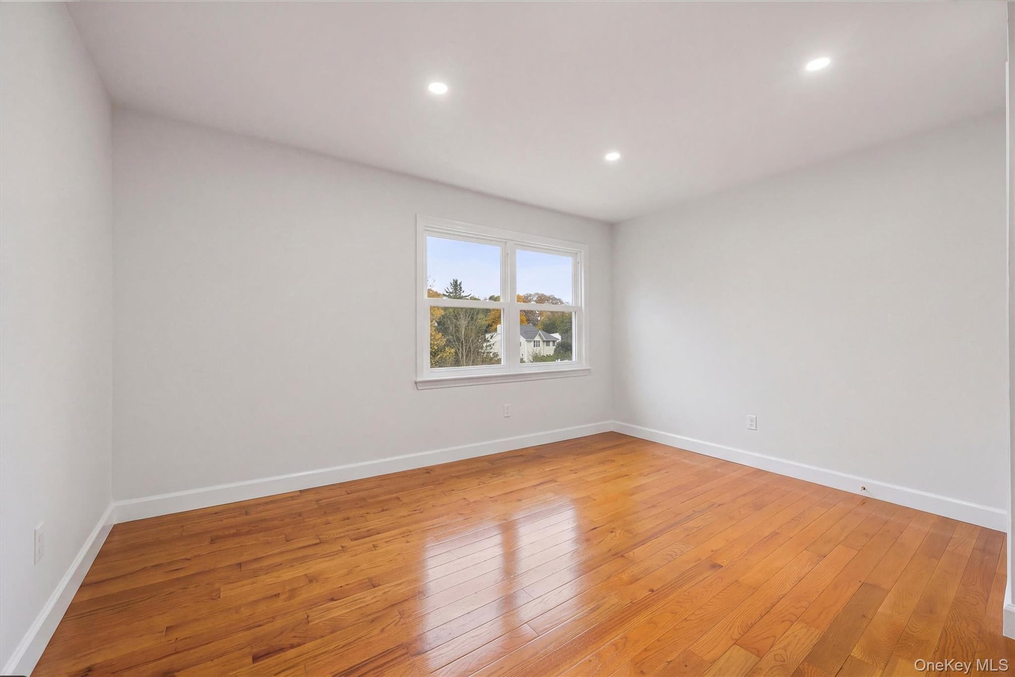 2597 Farsund Drive thumbnail 32