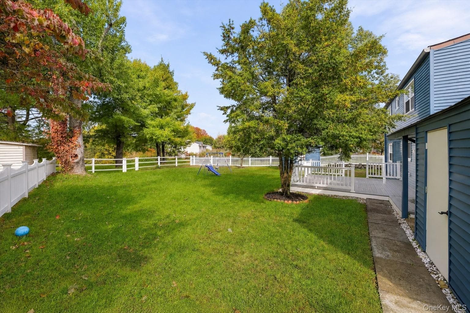 2597 Farsund Drive thumbnail 41