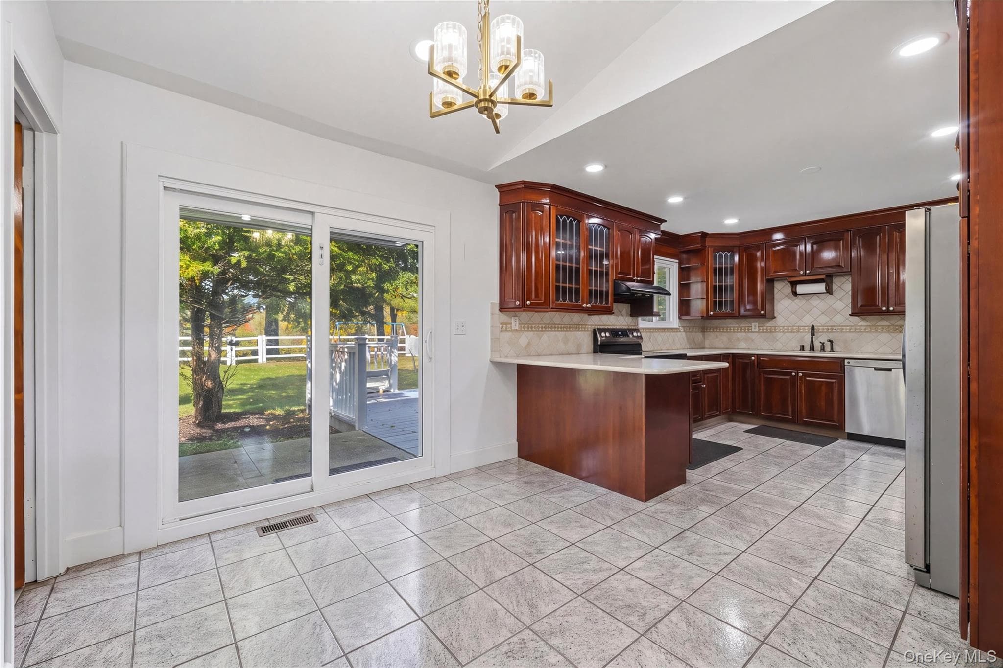 2597 Farsund Drive thumbnail 12