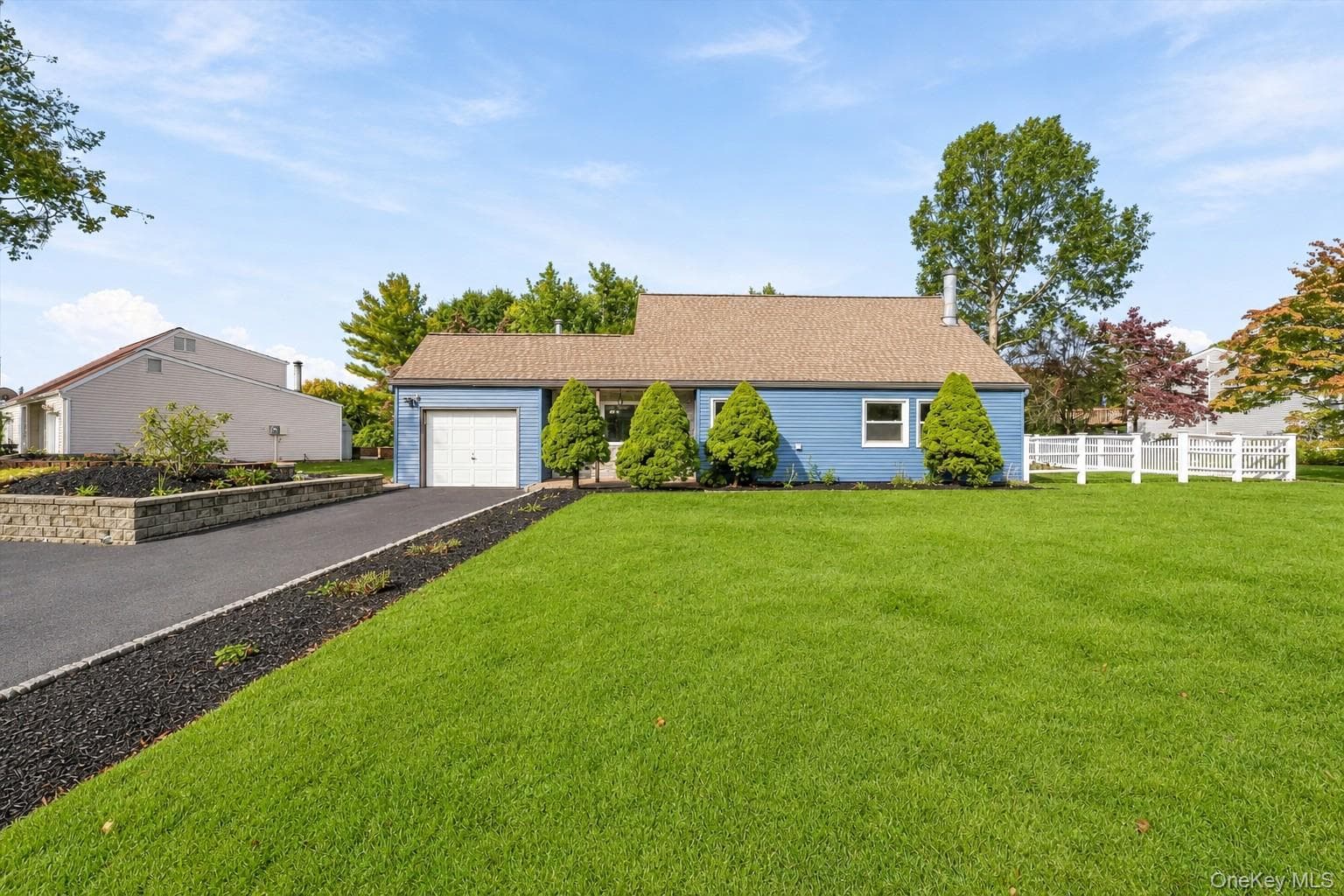 2597 Farsund Drive thumbnail 3